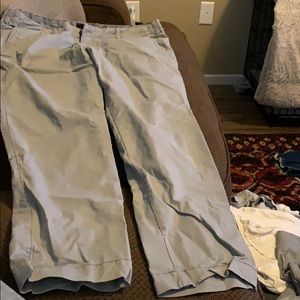 Men’s Gap Khakis W40 L32